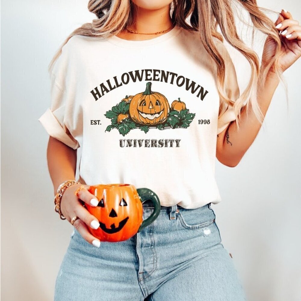 Halloweentown Graphic Unisex T Shirt 1998